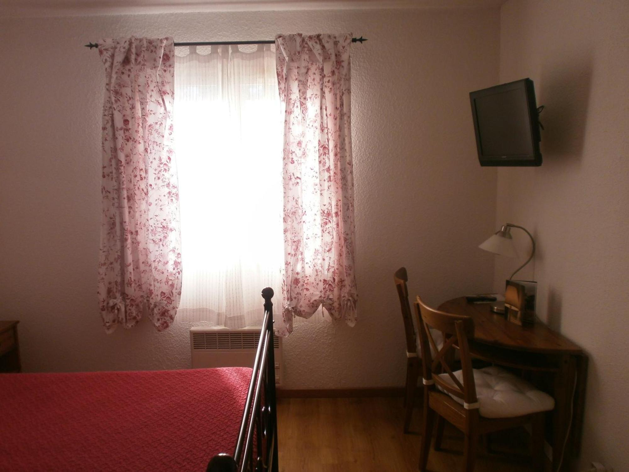 Le Clos Des Pins Hotel
