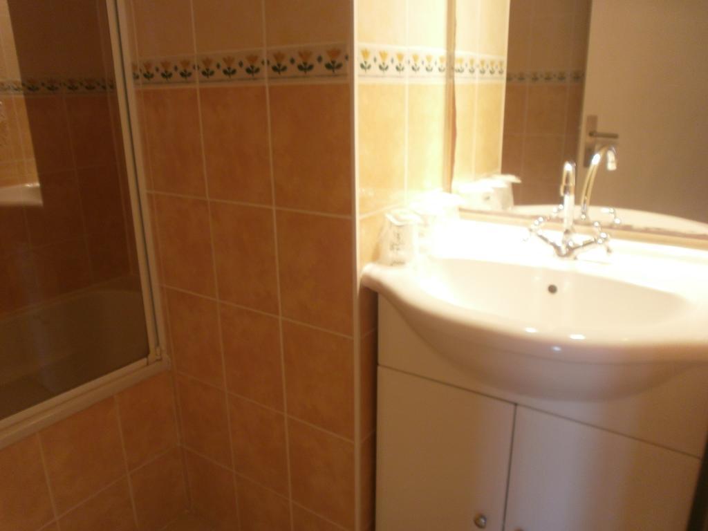 Hotel Le Clos Des Pins 2*