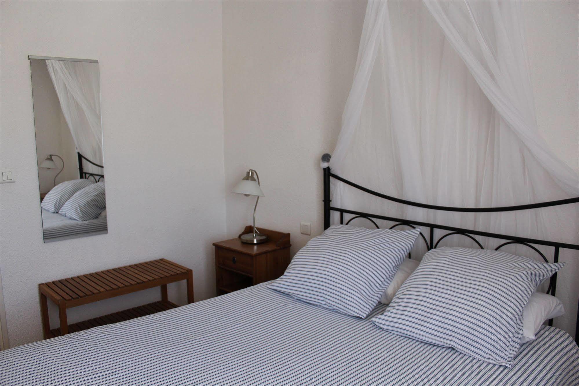 Le Clos Des Pins Hotel 2*