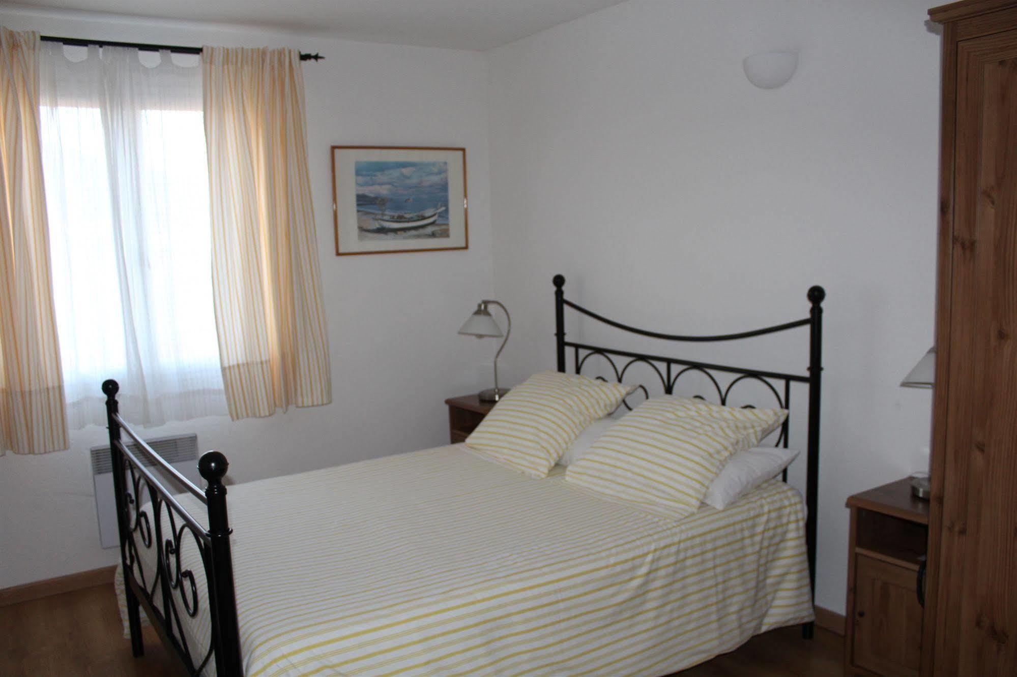 Le Clos Des Pins Hotel 2*